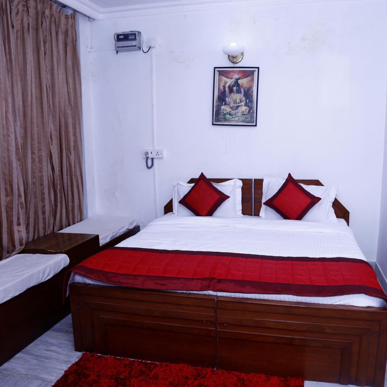 Batra Holiday Home - Couple Friendly Stays Delhi  Buitenkant foto