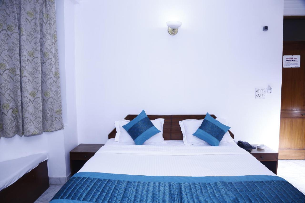 Batra Holiday Home - Couple Friendly Stays Delhi  Buitenkant foto