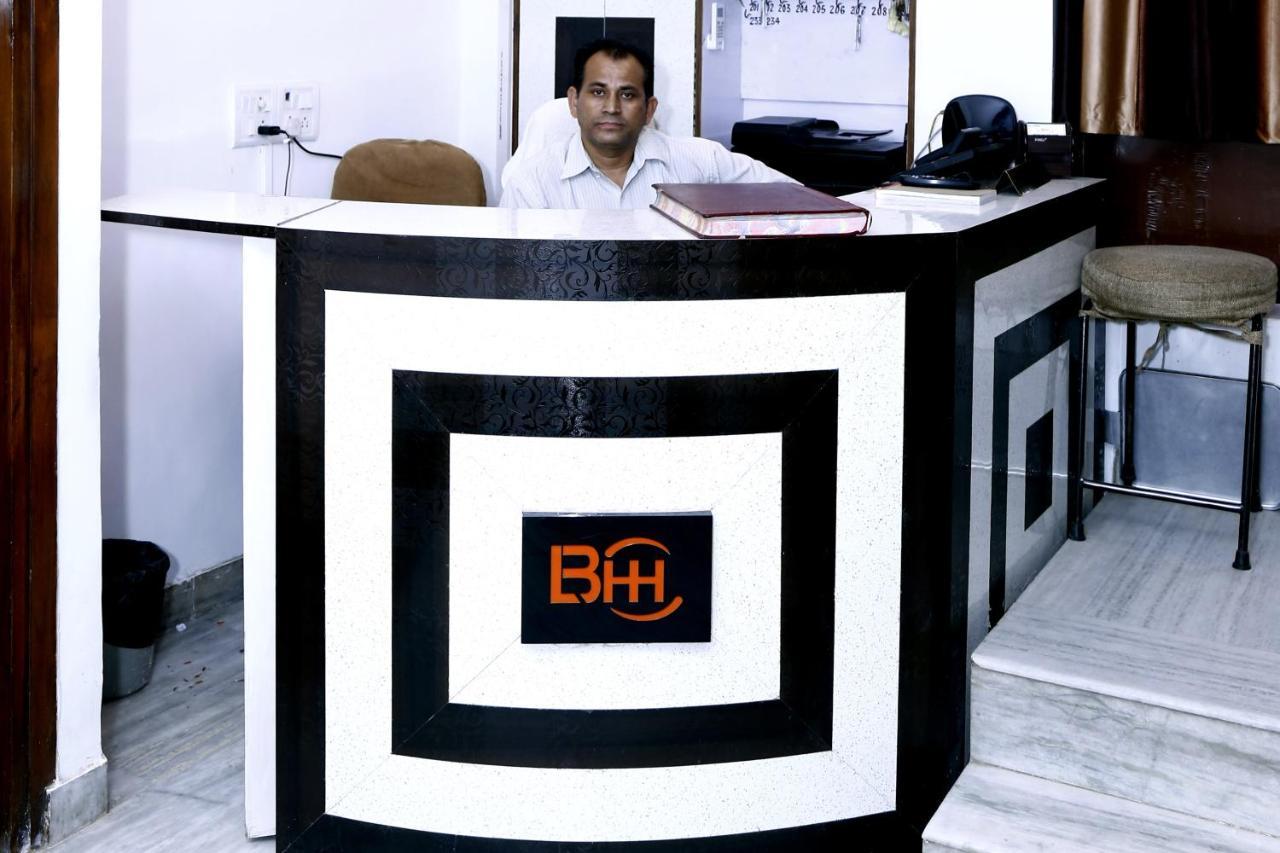 Batra Holiday Home - Couple Friendly Stays Delhi  Buitenkant foto