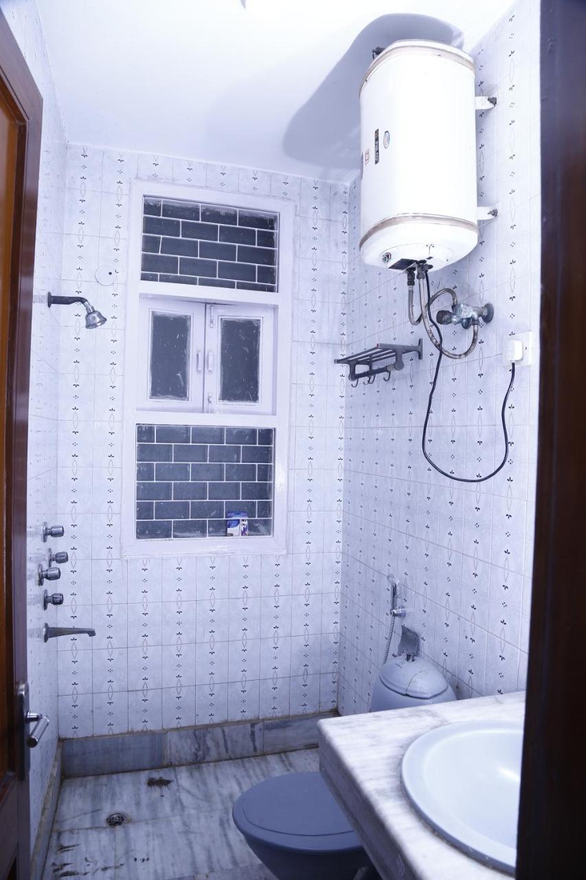 Batra Holiday Home - Couple Friendly Stays Delhi  Buitenkant foto
