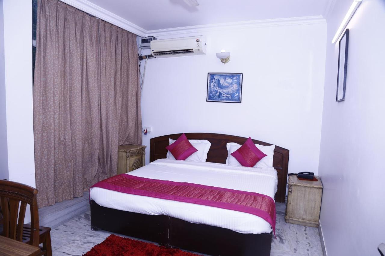 Batra Holiday Home - Couple Friendly Stays Delhi  Buitenkant foto