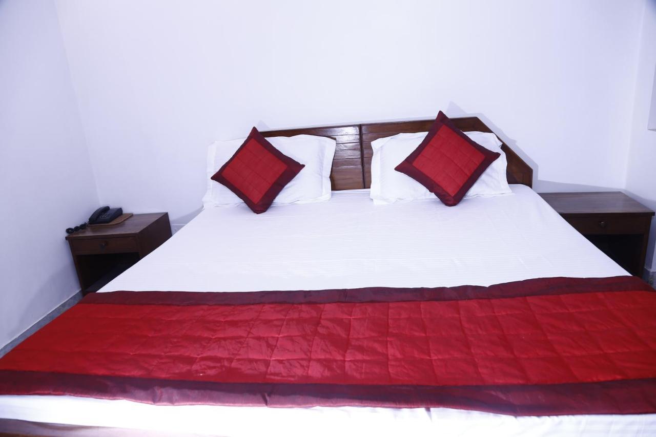 Batra Holiday Home - Couple Friendly Stays Delhi  Buitenkant foto